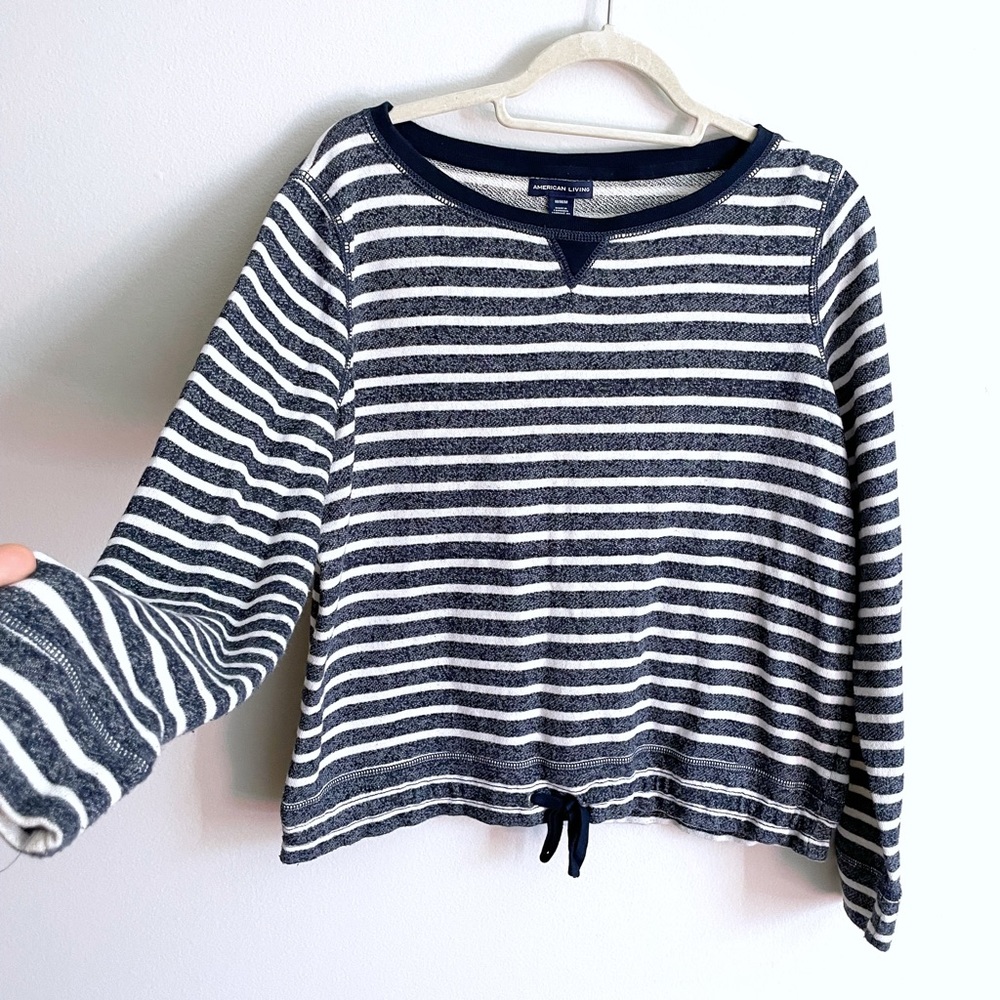 Casual Long Sleeve Sweatshirt with Tie at Bottom Hem Jersey Knit for Lounge Wear
